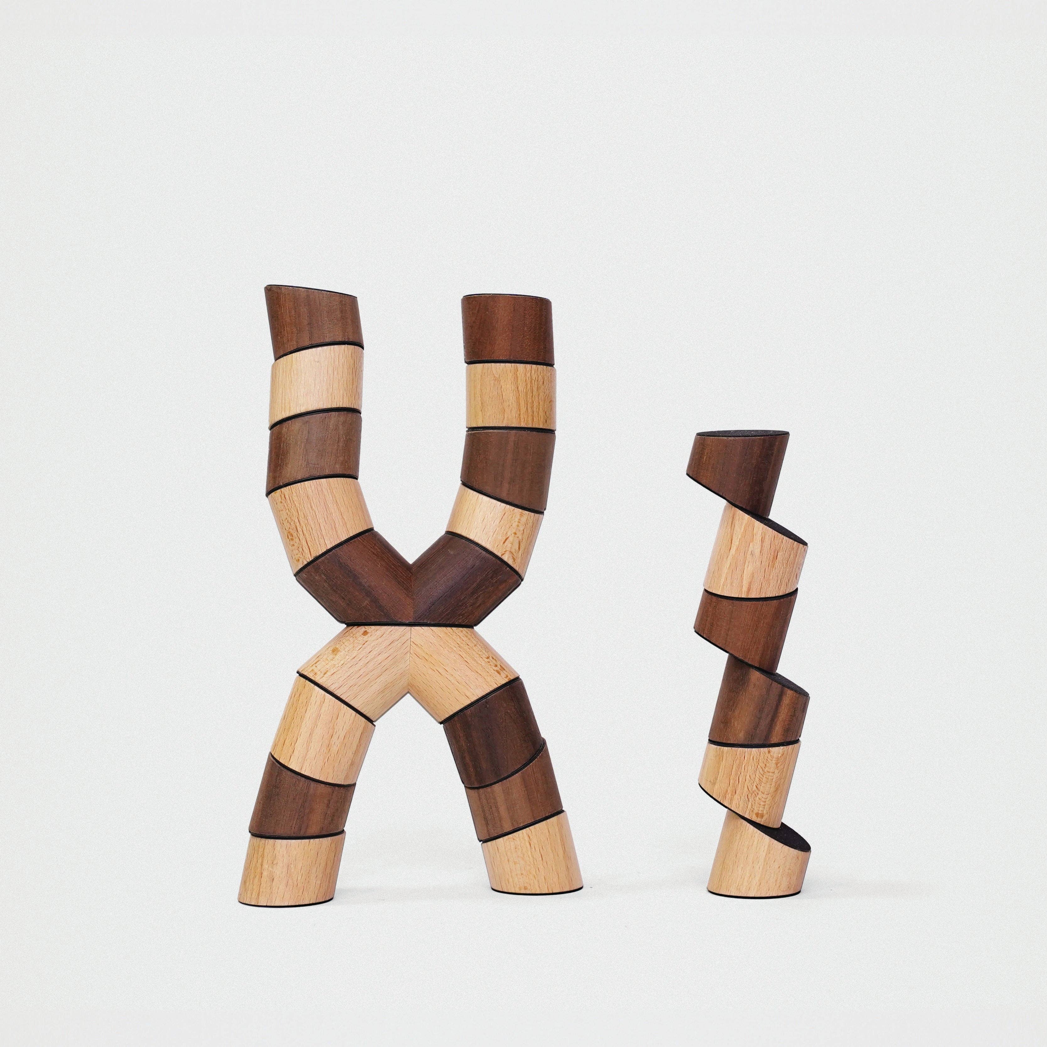 Loggos Stacking Game