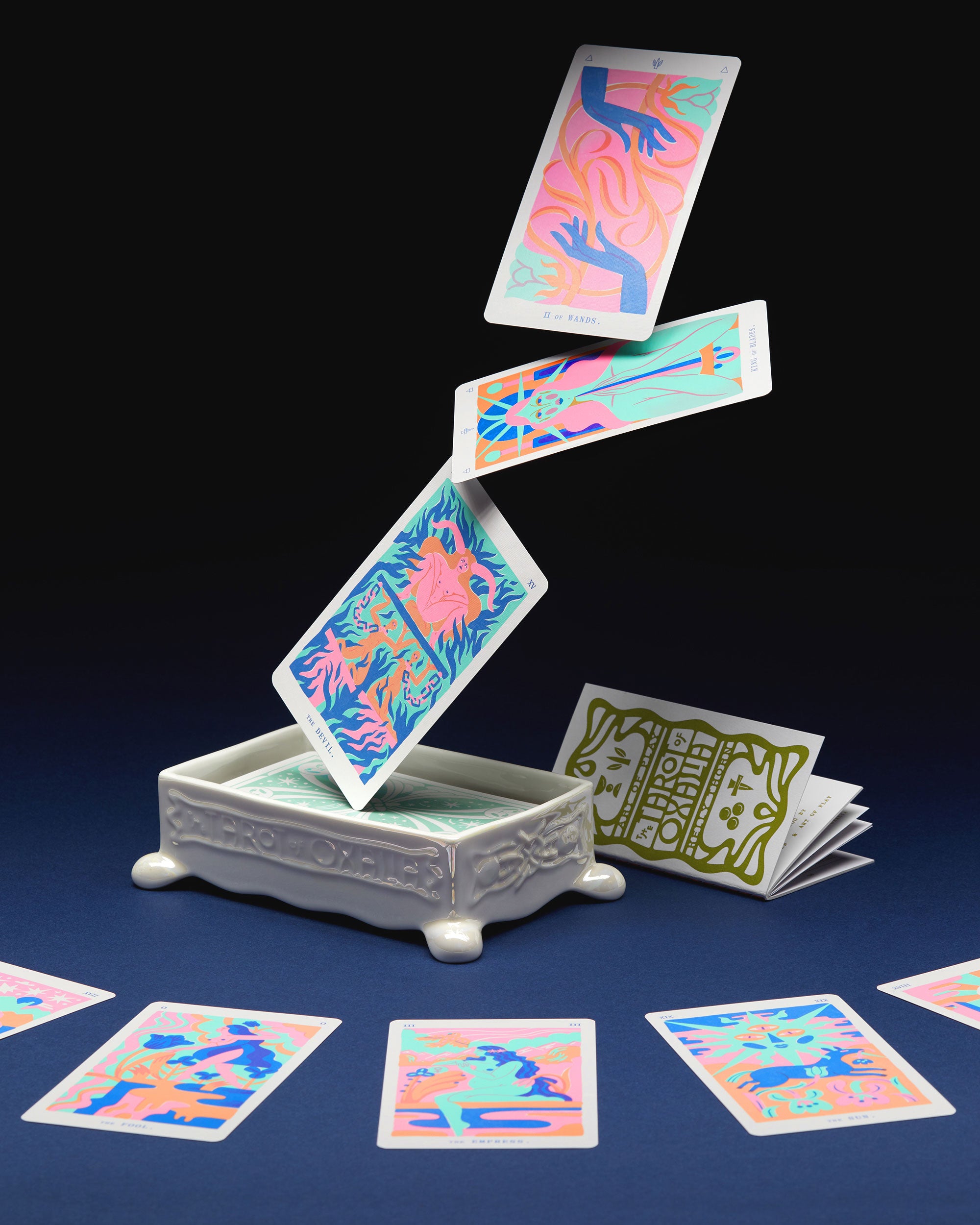 Tarot of Oxalia: A Guide for Storytelling & Self-Discovery - Art