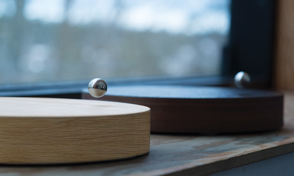 STORY: Levitating Clock