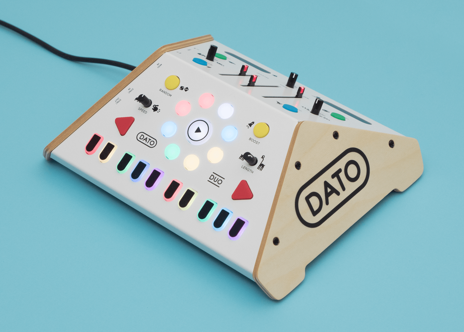 DUO Synthesizer for Two