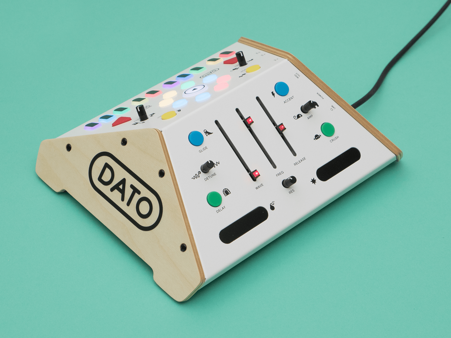 DUO Synthesizer for Two