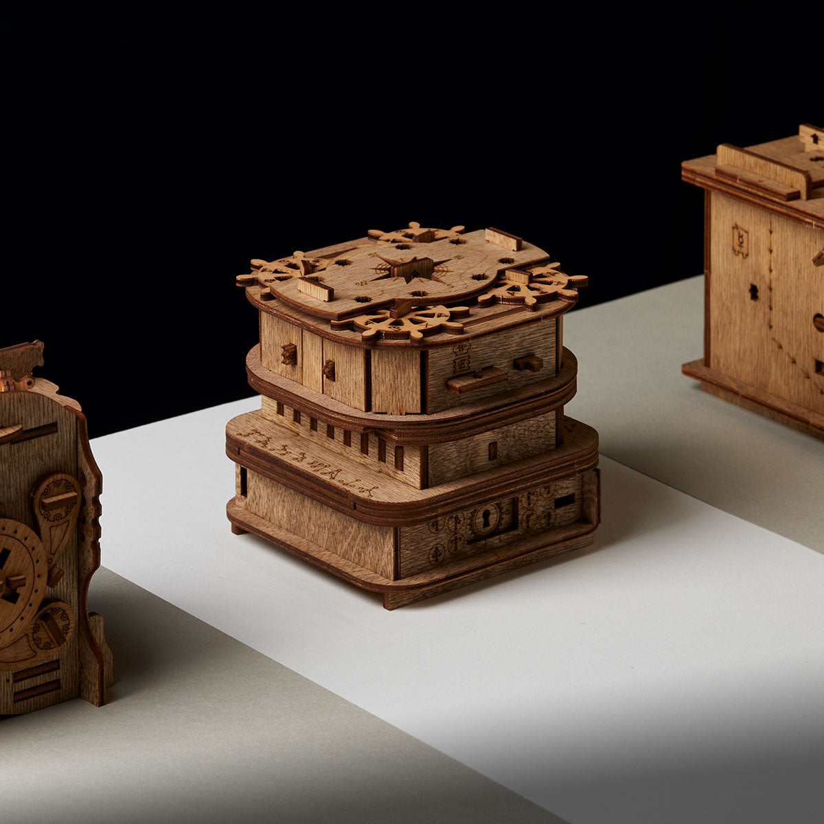 IDventure CluePuzzle オマケ付き Amazon.com: iDventure Cluepuzzle Record Player - Puzzle Box