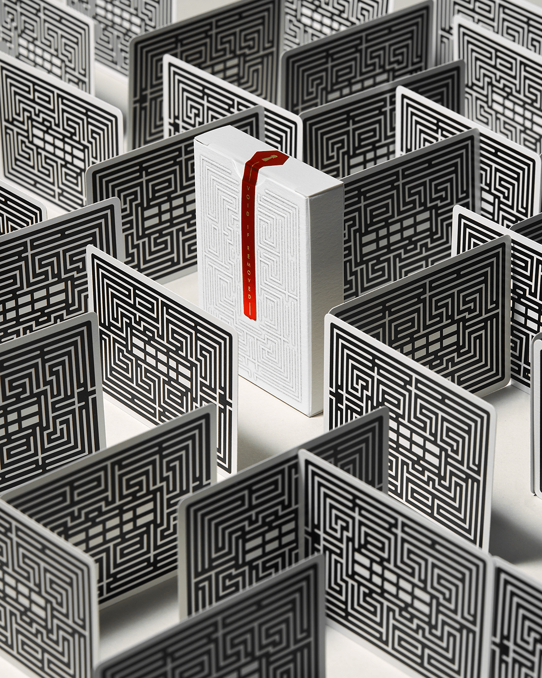 Overlook, Maze Back