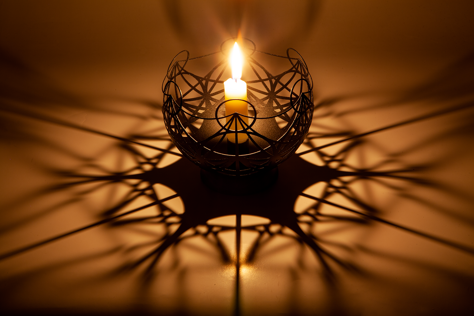 Geometric Projection Candle Holder