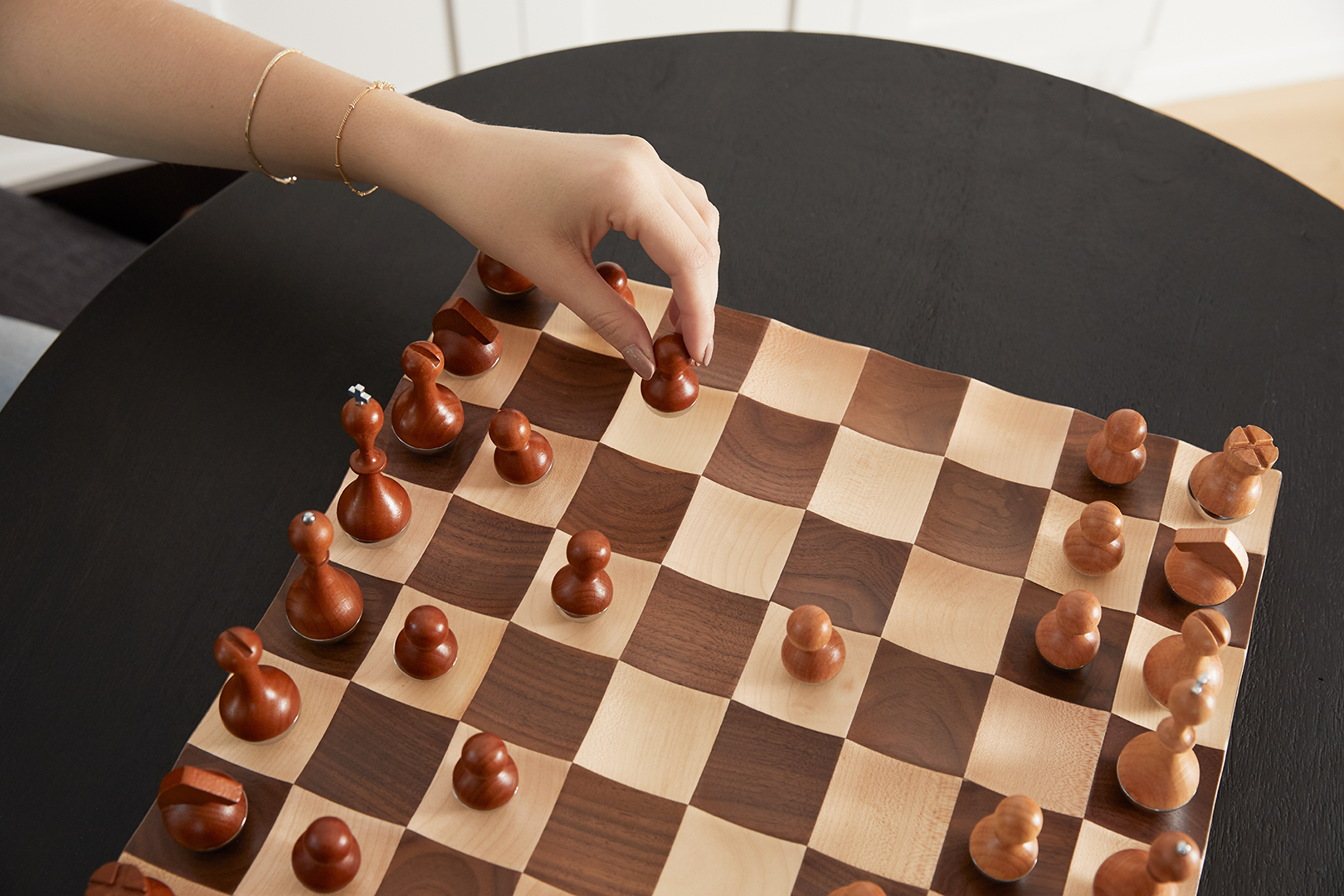 Three Man Chess  Chess board, Chess game, Chess set